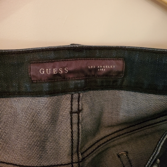 Guess Jeans - Picture 2 of 8